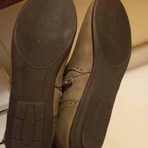 Women boots size 9w